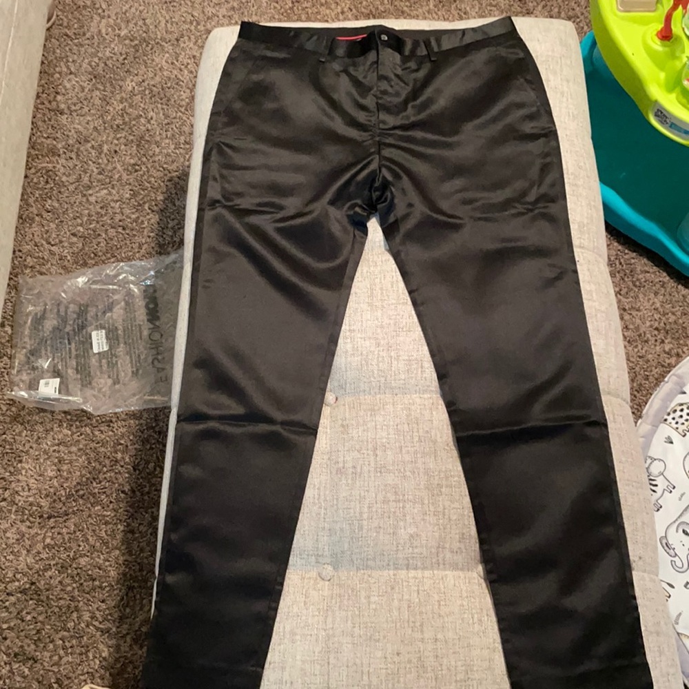 Fashion nova. Size 38. Black.